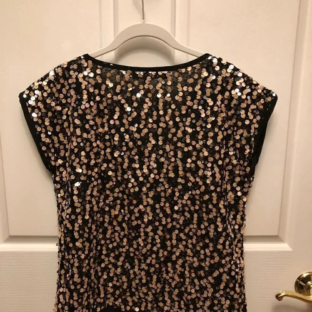 Jennifer Lopez sequin top  - Picture 3 of 3